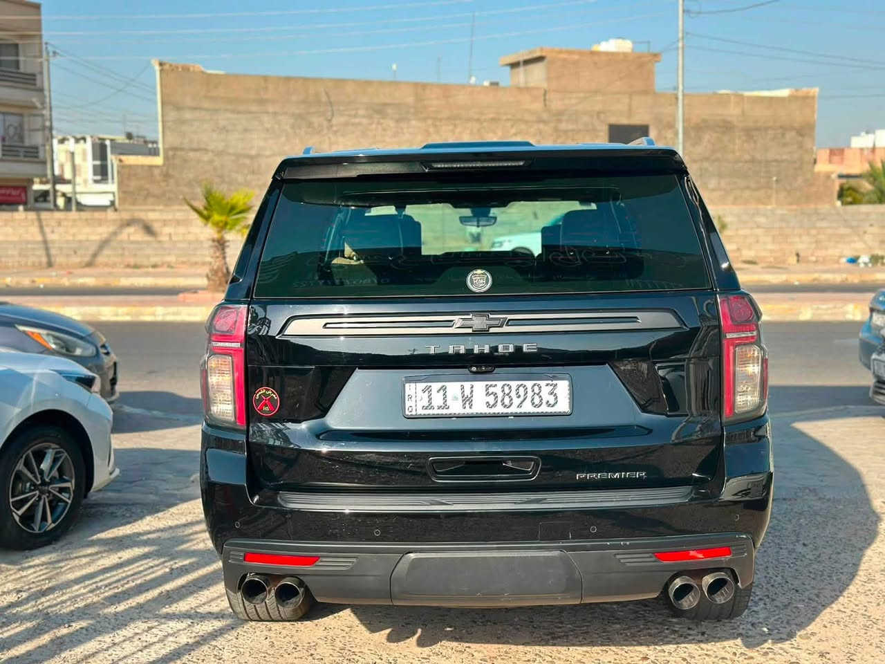 شوفرليت تاهو بريمير 2022 أسود 
للبيع شفروليه تاهو بريمير موديل 2022، لون أسود، فول مواصفات، 

السعر (430) 

المواصفات:

* فتحة بانوراما.
* 5 كاميرات.
* حساسات أمامية وخلفية.
* رادار أمامي وخلفي.
* شاشات خلفية.
* كشنات جلد.
* شحن لاسلكي.
* سماعات BOSE.

رقم: بغداد.
الممشى: 139 ألف كيلومتر.

السيارة نظيفة جداً، جاهزة للاستخدام ولا تحتاج أي مصروف، والفحص خير دليل.

📍 عنوان المعرض:
الأنبار - الرمادي - شارع المعارض.

📞 للاستفسار:

***********
