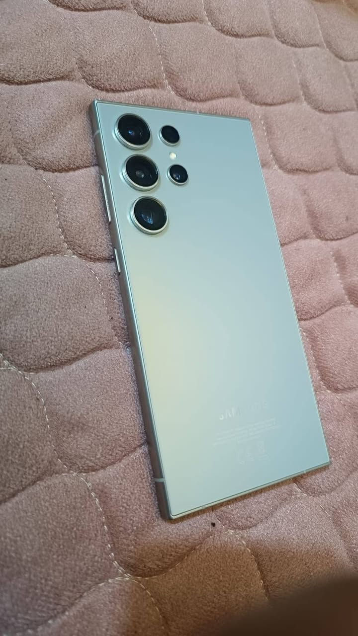 📱 للبيع: Samsung Galaxy S24 Ultra
✅ وضع شركة الأصلي
✅ بدون تصليح أو تبديل
✅ مع الكرتونة الأصلية
المواصفات:
🎨 اللون: تيتانيوم
💾 الذاكرة: 256GB
🔋 الرام: 12GB
✨ النظافة: 100% - جهاز بلادي
كامل الملحقات الأصلية من سامسونج:
📦 الكرتونة الأصلية
🔌 الشاحن + الكابل
🛡️ الكفر
✏️ S Pen
📍 الموقع: بغداد - شارع المشتل
💰 السعر: 900 ألف دينار (قفلة، سعر نهائي)
⚠️ يرجى العلم أن السعر نهائي وغير قابل للتفاوض - الرجاء عدم الاتصال للمساومة
📞 للتواصل الجاد فقط: ***********
