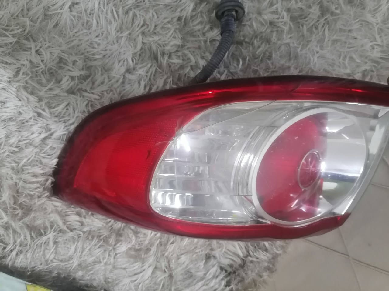 بكلايت سنتافيا اصلي مال موديل ٢٠١٠+٢٠١١+٢٠١٢ طرف  عكس سايق يمين بي فطر ***********
