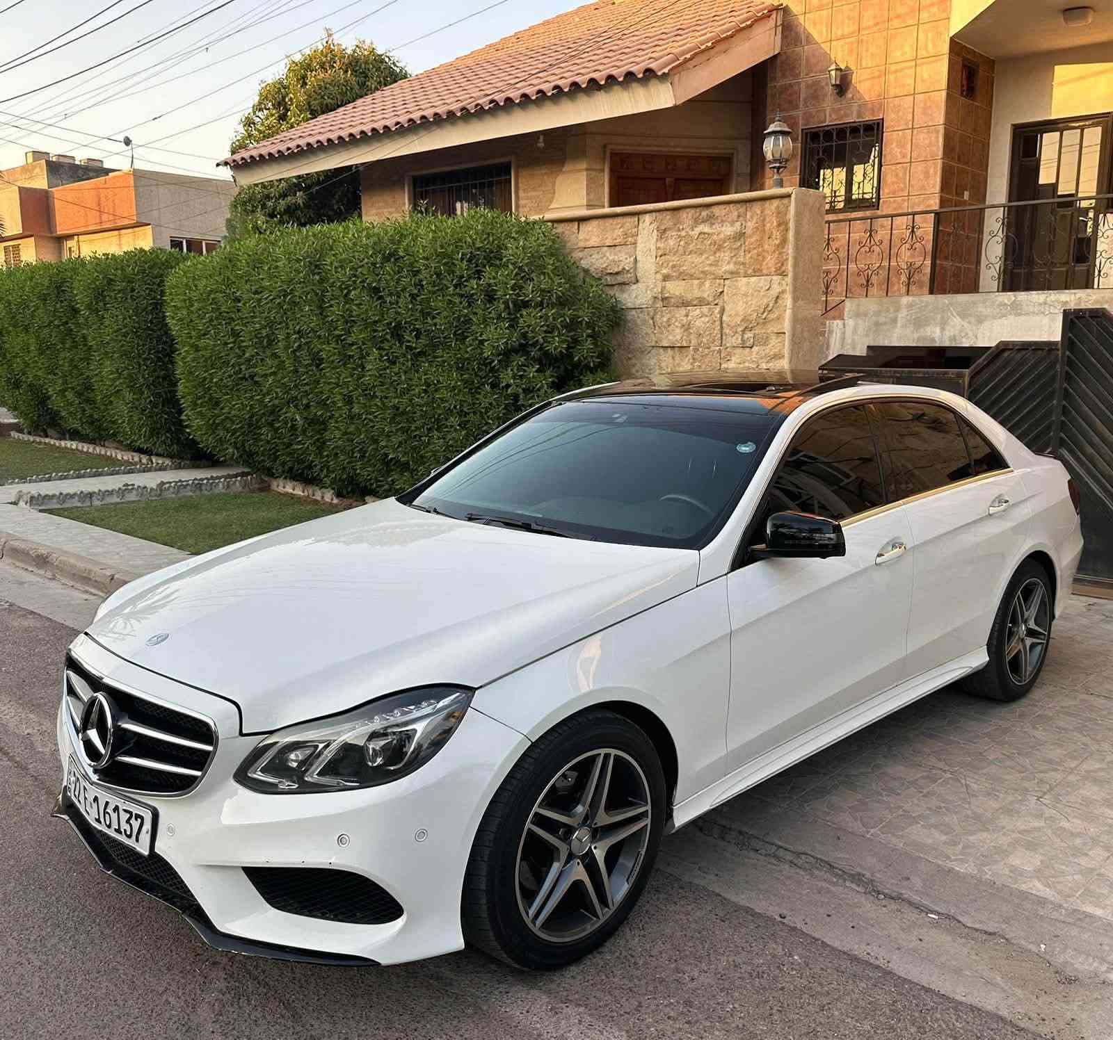 سلام عليكم للبيع 
مارسدس E350 فول للاخير 
موديل 2016 
رقم اربيل تحويل ثاني يوم 
بانوراما 
حساسات ٣٦٠ درجه 
مري قلاب وشفط 
كشنات جلد تدفئة تبريد كهرباء بالكامل 
محرك ٦ سلندر ٣٥٠٠  تنفس طبيعي 
حادث جدا بسيط جاملغ وبنيد بدون شاصي ولا لغد ولا اي شي مكفوله 
كير محرك شرط كفاله من الفتح 
السعر ١٧٠ 
مكاني العامرية
***********
