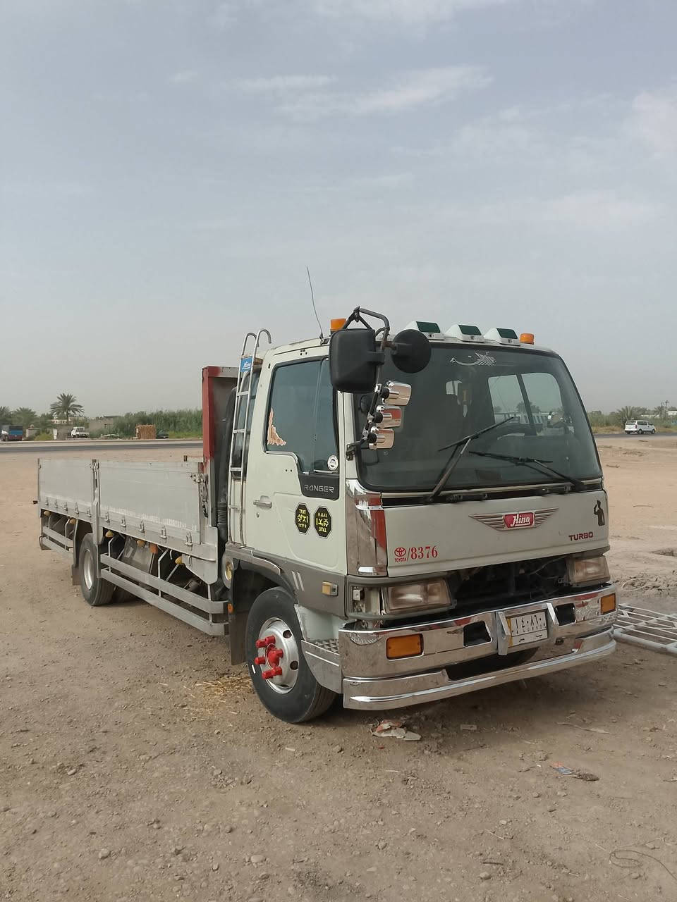 هينو طيره البيع موديل 1999 مكينه سوبر لاصرف لا بخار سته لأربع ***********
