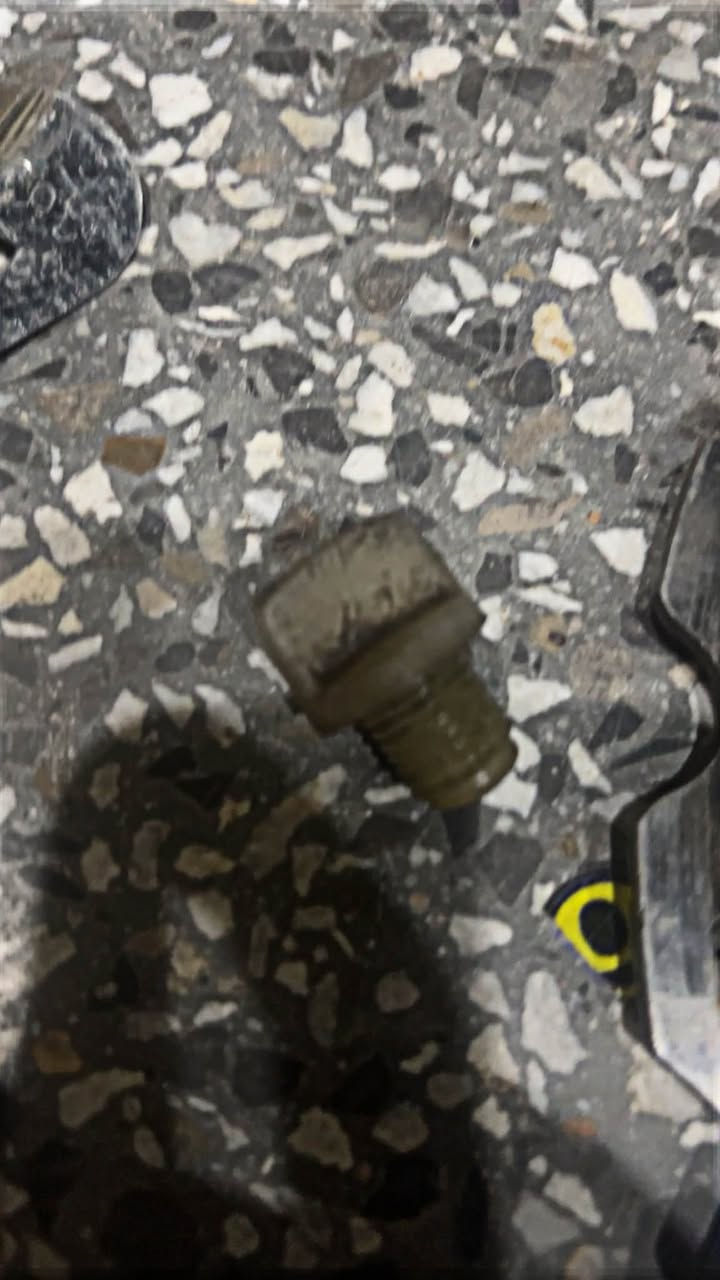 سلام عليكم غراض  فحل للبيع فلنجه رياضي  فج بلادي رصاصي  صالنصه توبو وجوكر وقطره اكسل بلادي مال فحل سكنس واقيه رياضي. ملقط بلادي  زنون *********** وفاكيوم بوليس
