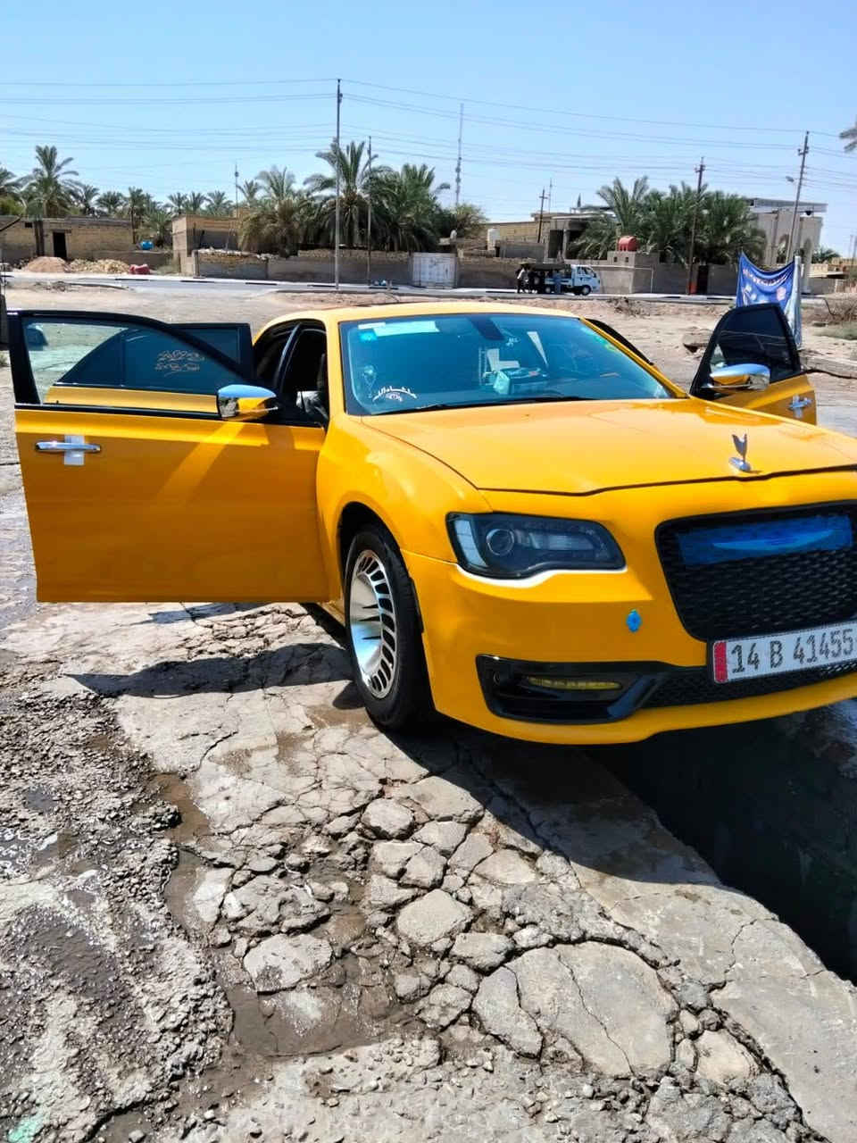 سلام عليكم اوبامه مديل ١٦ / مرمز ٢٢ سياره جاهزه ربع ماتذب عليها كاملا مكملا خطها كربلاء مدينه تجي وتكلب السياره مكفوله عدا الجاملغ الأمامي الايمن اتصل ودلل ***********
