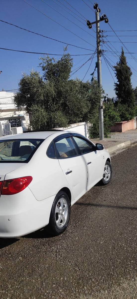 هۆندای ئاڤانتی ٢٠٠٩ قەپات ماسەفات سڵایت لایت ڕەش گێچ لەگزز ئەیبی ئێس و ئاوێنە شەفت ئاوێنە ئیشاڕەت بە  هەرچی ماسەفاتە لەم سەیارە مەوجودە *********** ئەمە ژمارەی خاوەنەکەیەتی پەیوەندی پێوە بکەن  سحرەکەی ٥١ و یەک مەجالی کەم رانية, السليمانية
