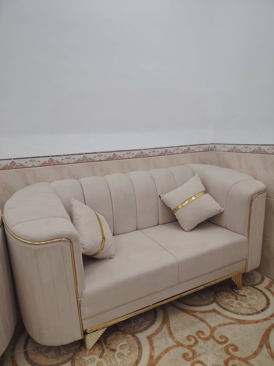 قنفات • للبيع