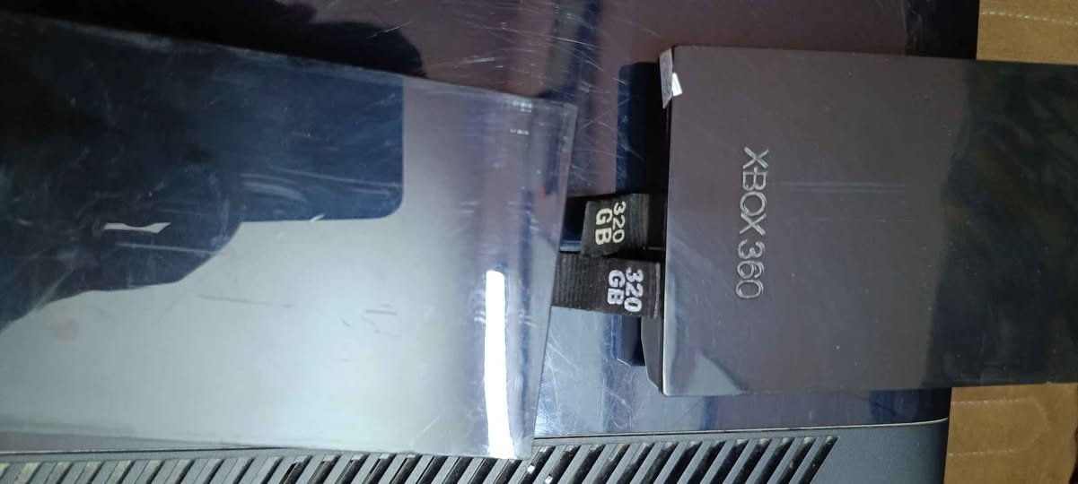 السلام عليكم 360 xbox للبيع جهاز شغال مابي اي شي وجهاز مينسمع صوتة وياه جويستك وهارد عدد 2 واقراص علماً انو الهاردين بحجم 640 كيكا متروسات ثنينهن ألعاب شتريد موجود

Call of duty وبينهن نسخ modern warfare

Red dead redemption

Fifa

Pes

Forza 2-3

Gta 5

Resident evil

اكثر من جزء Middle of honor

) ملاكمة ) Ufc

Mortal combat

Nba

Fifa street

والله بعد هواية كلش غيرهن هاردین 640 کیکا متروسات متحتاج تنزل شي بس مجرد تربط تلعب

رايدة ب 120 وبي مجال للشراي

*********** : لتواصل بغداد, العراق
