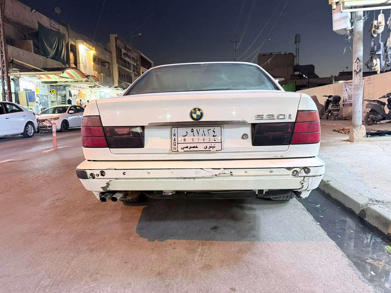صاحب السياره ‭***********‬
محرك 25 دبل تيجتال كير اوتو مال صقر
520 i

بدون ضرر بيهش شوي صبغ مال شخوط

سعر.  50 $.   
وبيها مجال
