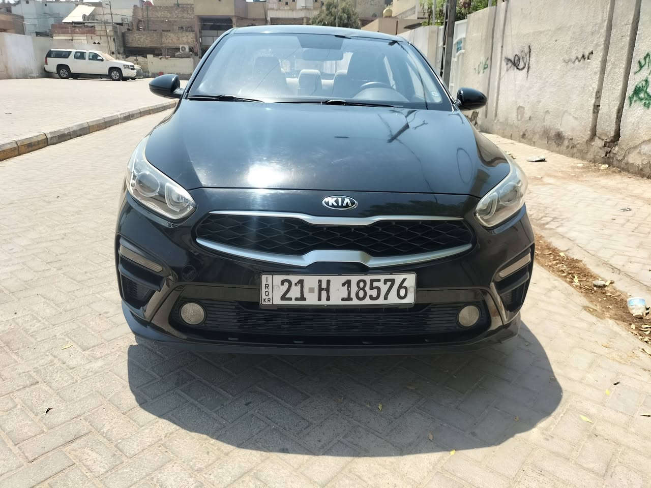 السلام عليكم سيراتو خليجي مديل 20 محرك  الف و 600 عليكم سيراتو خليجي مديل 20 محرك  الف و 600 دوش مواصفات مواصفات السياره شاشه قطعتين تبريد داخل بيجي تحكم حساسات ماشيه 71 حقيقي ملاحضه بيهه طخه بسيطه بل باب ومصلحه ومصبوغ الباب بدون حادث او تبديل سياره نضيفه بمعنى الكلمه سنويه وهزه جديد تحويل ثاني يوم السونار موضح مع الصور السعر118 للاستفسار لاتصال ***********

