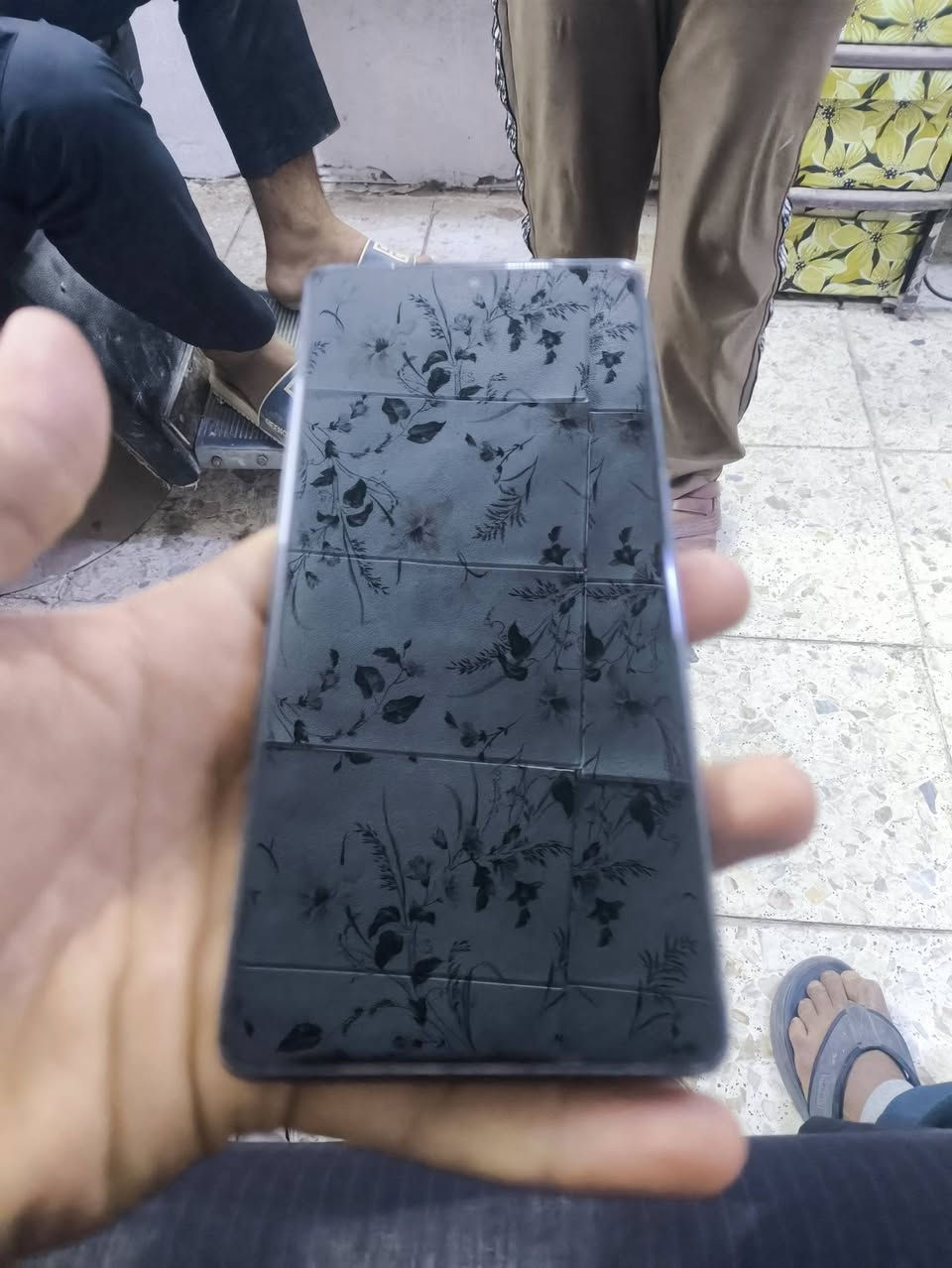 ال ايباد سامسونج جهاز نضيف كلش سلاسه 60فريم ببجي ال ايباد جهاز سامسونج جيتي 20جهاز كلشي نضيف ممبدل شي بيه ذاكره 256 معالجه 24 ببجي 120فريم معه ملحقاته جميعنا تواصل وتساب‏‪***********‬‏
