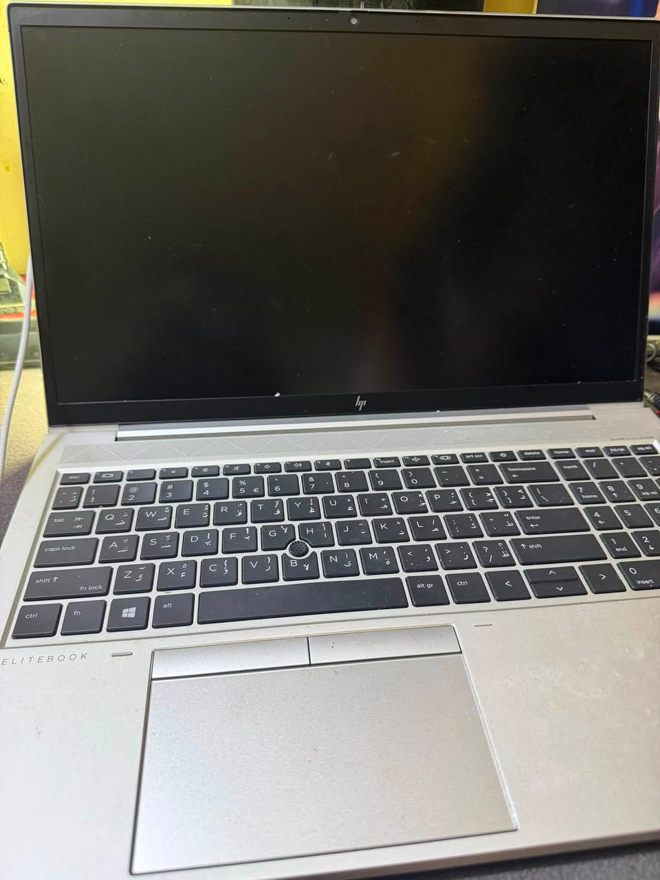 السلام عليكم
لابتوب  HP  850 g7 نضيف استعمال كلش قليل 
يشتغل العام وتصميم وهندسه 

كوراي ٥ الجيل ١٠
شاحنه وجنطه وماوس 

سعرها ٥٠٠ 

***********
