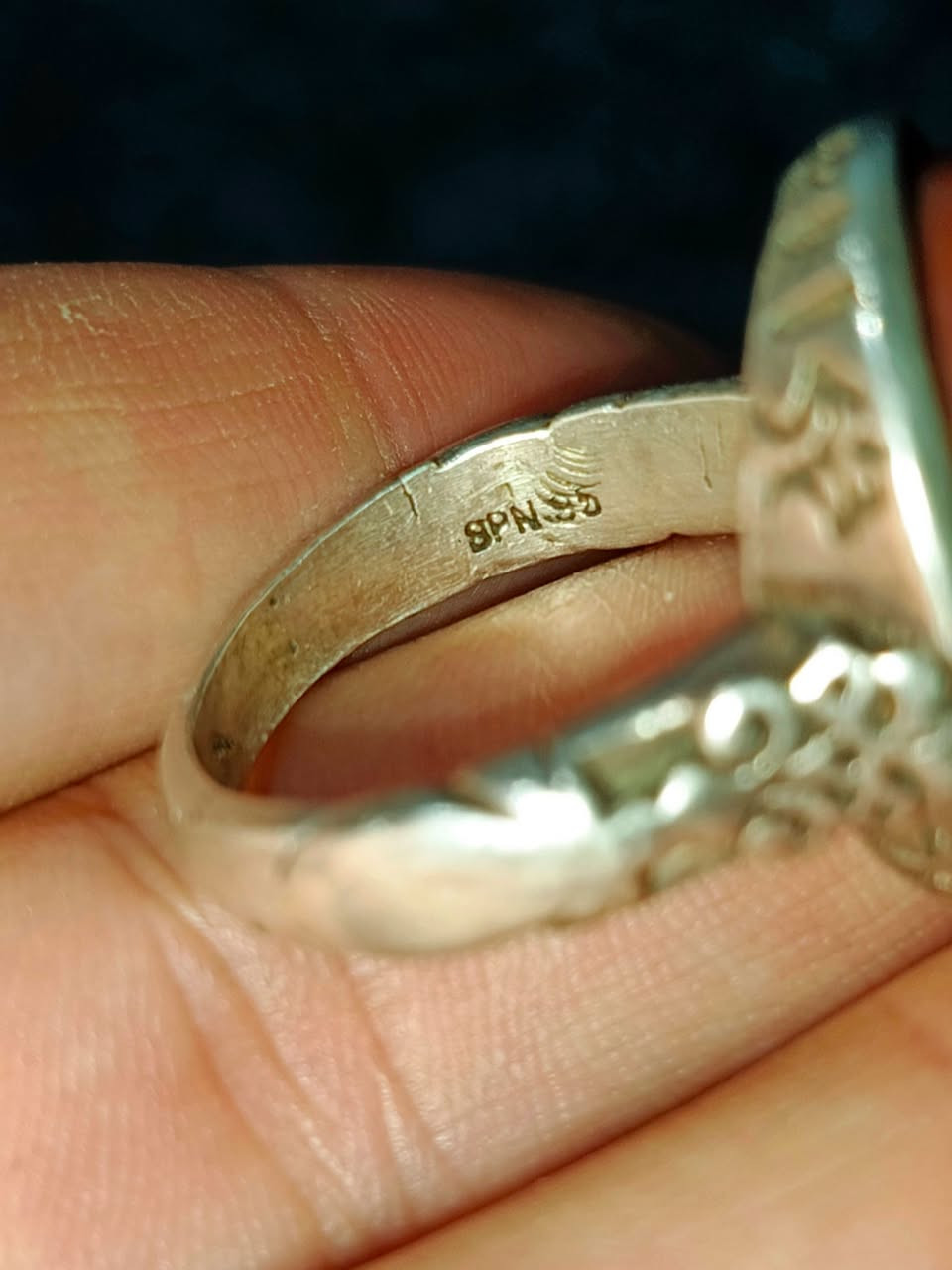 قطعة نوادر💍
خاتم عقيق كبدي خام يماني طبيعي اصلي ذمة قديم ابيع شرك الاصالة والقدم مخطوط خط يدوي احترافي حرز السيد علي القاضي صياغة يدوي ثقيلة فضة ٩٢٥ سعر مناسب ❤
حجز وتفاصيل خاص او واتساب ***********🌹
