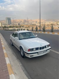 بي ام ٥٢٥ • ١٩٨٩ • بنجوين