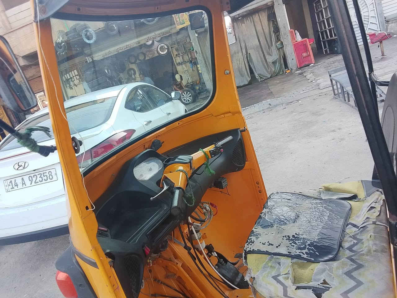 السلام عليكم بياجو للبيع موديل 19 رقم وسنويه محور تي في اس جاهزة للشارع كهربائيات شغاله  السعر 3600  بصره حي الحسين   @ *********** وات ساب ***********
