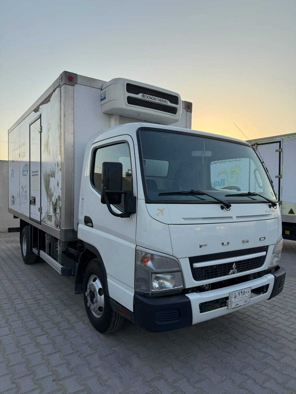 كنتر ميسيبوشي 2023 رقم بغداد مميز
براد الملا جهاز تجميد متصل ❄️
مكفولة كفاله عامة 
تخم تاير جديد 
سيارة جديده كلش 
مكان السيارة كربلاء 
سعر  مناسب
للتواصل ***********
