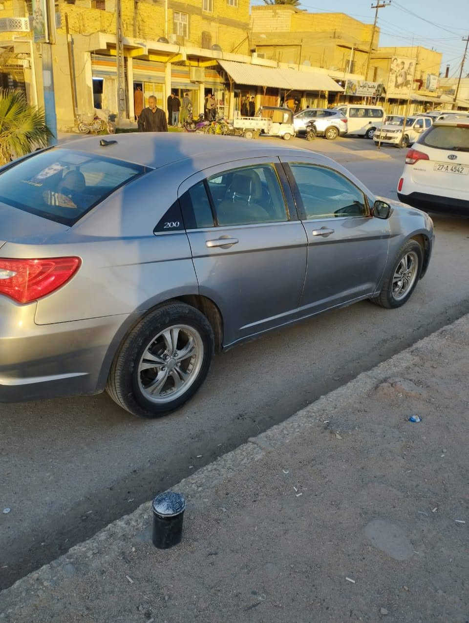للبيع كرايسلر C200
موديل 2014
محرك كير كفاله 
كير اوتوماتيك  
 بارد بل باب بسيط 
المكان ذي قار. قضاء دوايه 
للاستفسار ***********
