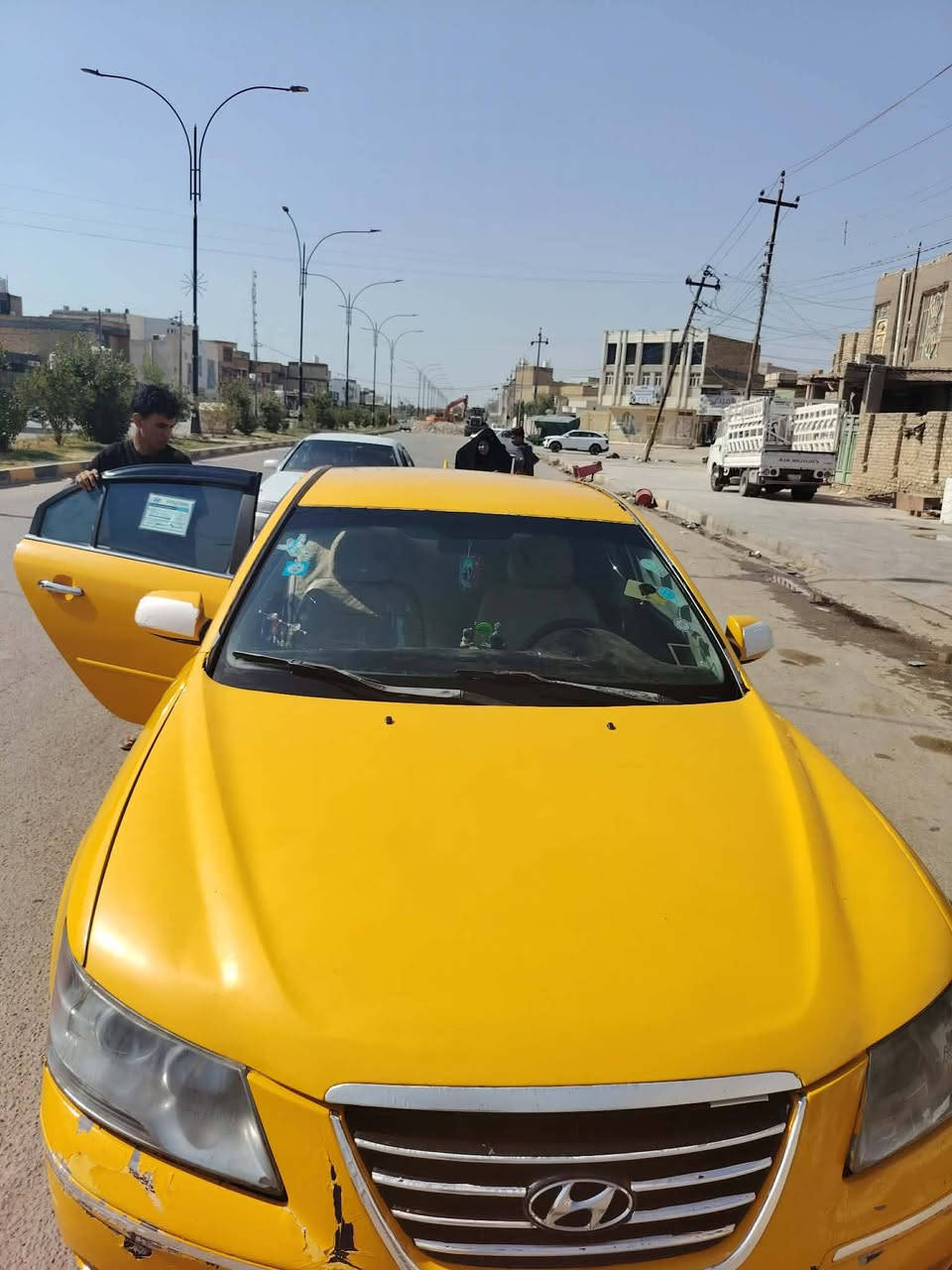 سلام عليكم سياره سوناته موديل ٩ سياره جاهزه  رقم بصره راعيه موجود بل شطره  سياره خير من الله تبريد حداديه وره وكدام كهرباءيات كله شغاله  تخم تاير  ول سياره بيه قطع غيار علمود لخياس بيه بنيد وباب  وقبق صندوك  سعر لسياره ب٧٨ وبيه مجال لمكان شطره  ***********
