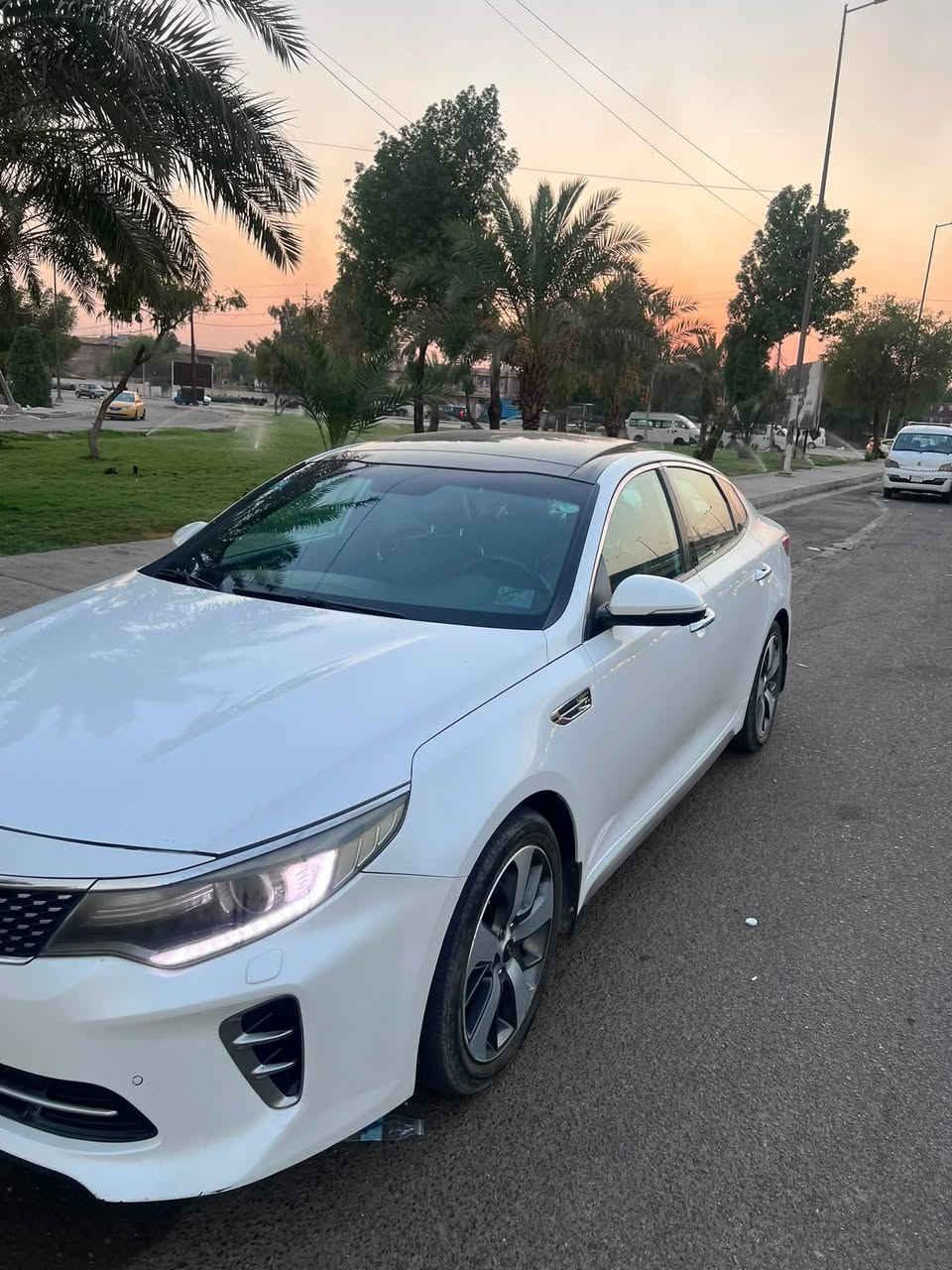 سلام عليكم كيا أوبتما للبيع موديل 2016
فئة GTline vip السياره فول الأخير 

5كامرات

كشنات تدفئه تبريد

كشنات خزن ميموري

تحذير نقطه عمياء

فتحه بانوراما

حساسات امامي خلفي 

مواصفات GTline معروفه

ماشيه 175

ببها بارد كلش قليل والباقي مكفول من الصبغ والتبديل

السعر 15000$ شده ونص

تحويل مباشر 

مكاني بغداد السيديه 

للتواصل ***********

