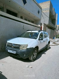 رينو 2018 داستر ماشية 108000ك بيها ضربتين بس كولشي ممفتوح بيها مبدله د...
