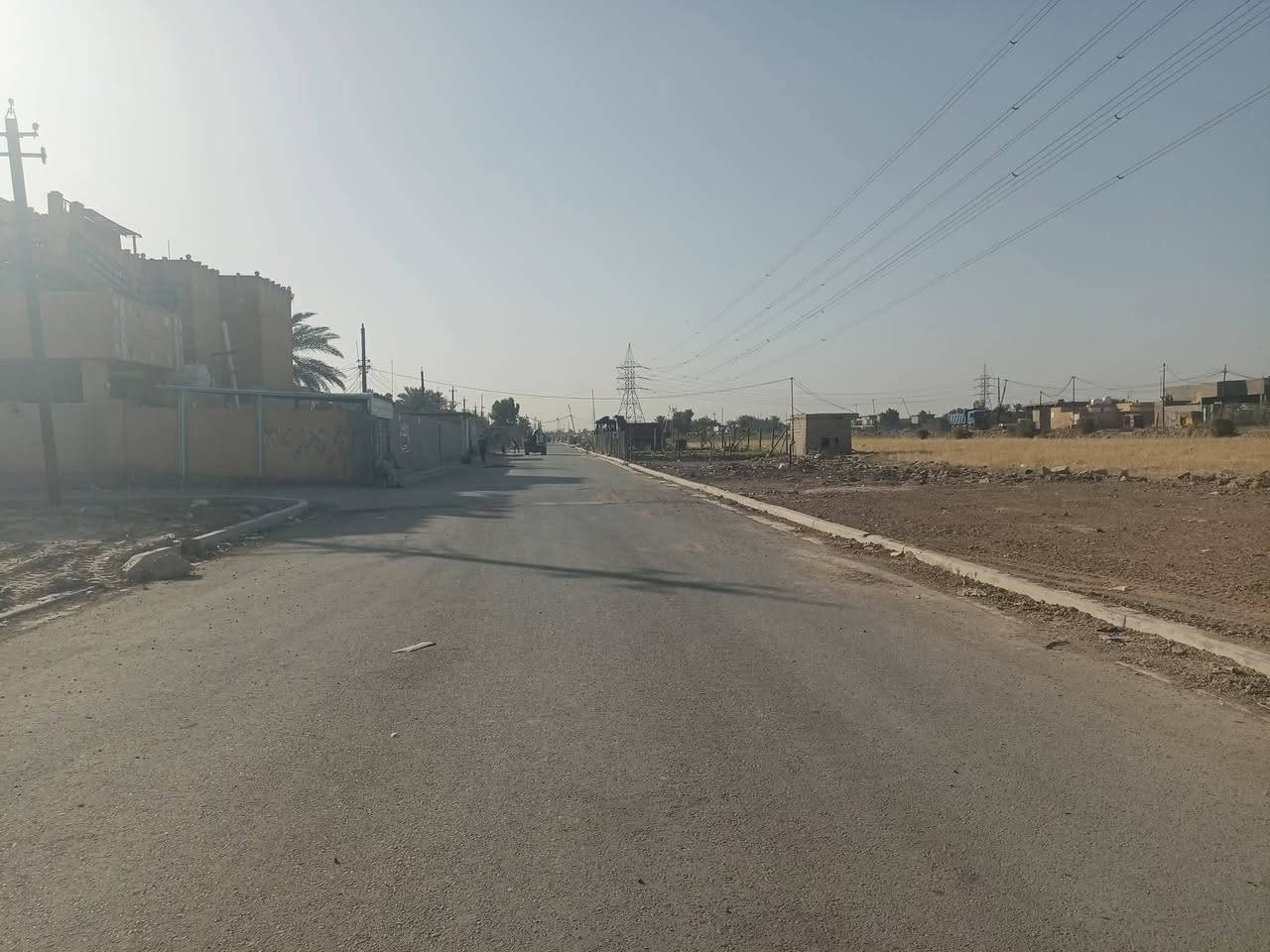 قطعة ارض للبيع جسر ديالى القديم شارع الخدمي قرب شارع الامام محمد الجواد المساحة 270م الوجة 10 النزال 24
للاتصال
***********
غير متواجد على الفيسبوك
