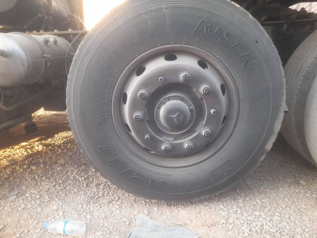 السلام عليكم للبيع سنكل امامي كرواتي السعر 12 ورقه المكان فلوجه اللاستفسار اتصل ***********
