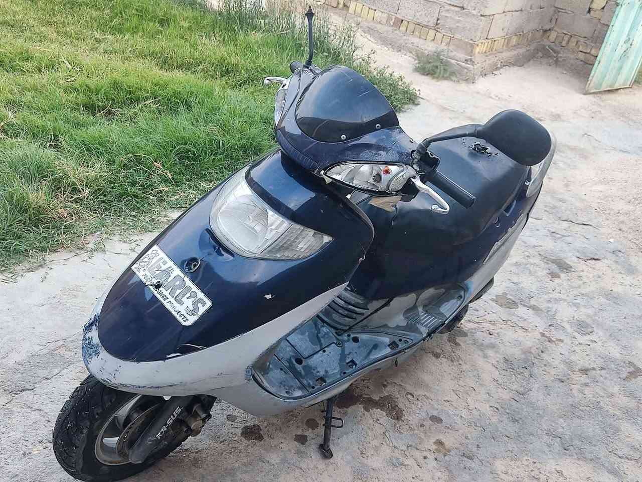 دراجه للبيع توه مجفته تايرات جدد وضاغطه وزنجيل جدد نگره سلف ماعوزها شي فقط بگ لايت سعر 300 بيها مجال قليل لشراي 💚***********
