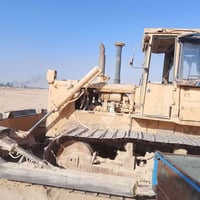 بلدوزر • معدات ثقيلة