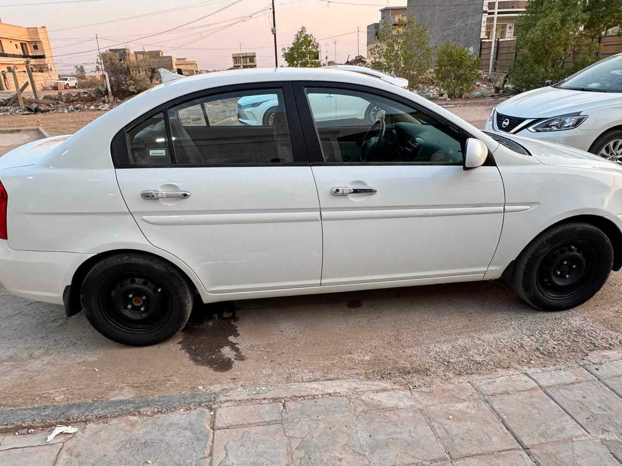 ✅🪬 اكسنت ٢٠١٠امريكي 🪬✅
: السيارة رقم بغداد جديد 

             اللون ابيض صدفي👺🪝

                  الموديل ٢٠١٠ اصل

للاستفسار عن السعر واي تفاصيل اخرئ الاتصال متوفر واتساب ايضا.🔺
***********

