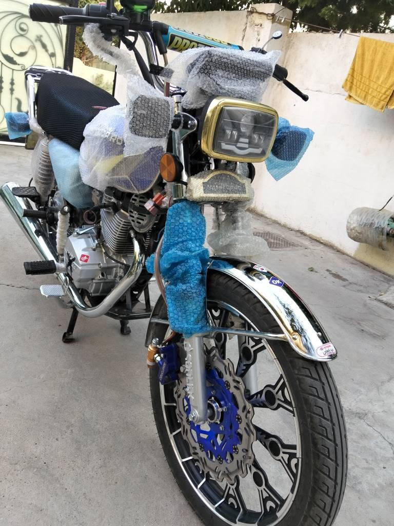 سەرەتا بەناوی خوای گەورە زانیاری و نرخی دائەنێم👇👇
نامی تو بڕۆ
150cc
عەقد و مەنەفێستە وەجبەی یەکە مانگی 6\2025 دەرکراوە
مەکینەی نەکراوەتەوە و چرکەی تیانیە باشترین ڕۆنی تێکراوە تاقم کارەبای مەزبوتە دو ویل و تایەی لۆکی لەسەرە چوپلێسە هەردوکی جوتێ دەبڵی تازەی عەسڵی سۆنلیکی بۆدانراوە 
ساڵۆنسای شەریکەی خۆیەتی کاتمە جوتێ هۆڕینی بوشی لەسەرە نەدوکەڵ نە ڕۆن و سەرفی نیە ماڵی دۆستە سەنتەرە و خواری نیە عەیبو عار بەس گێچەکەی ئەم هاوینە جیوەی تەقیوە حسابی سوتاوی بۆئەکرێت مەسرەفی نیە مەگەرقەباخ زنجیری بۆبکڕی 
نرخ/ 675هەزار معامەلەیە کەم
شوێن/سلێمانی
ژ.م/***********
تێبینی/ ئەگەر مشتەری نیت نەسەری من بیەشێنە نەبەڕێزت زانیاری و نرخم نوسیوە لەگەڵ ڕێزم بۆ هەموو لایەک ئەزیزن💐🩵 السليمانية, العراق
