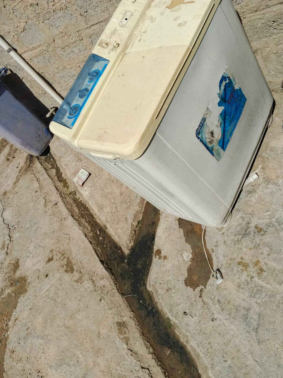 السلام عليكم غساله اللبيع شرط نضافه الشراي يجي على الخاص او اواتساب ***********
