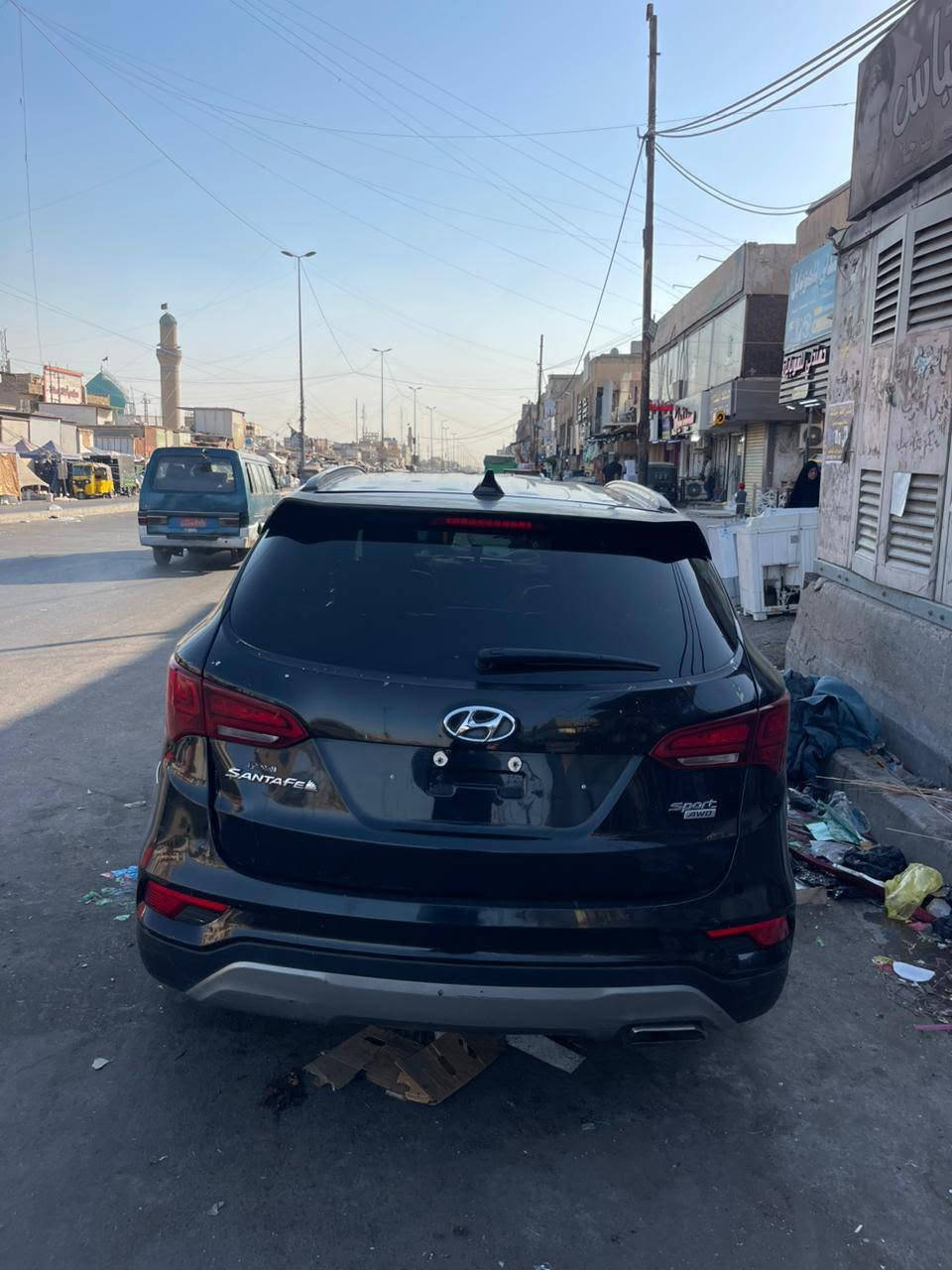 السلام عليكم
سياره سنتافيا امريكي  موديل 17 بعده  من الصبغ والتعديل والفتح والتبديل رقم بغداد بأسمي تحويل ثاني يوم سنويه 2029 الون اسود 
السياره ماشي 28 فقط قابل للزيادة
مواصفات
بنوراما
دفع رباعي ذكي H trac
كراسي كهرباء خلفي وامامي
محرك 4 سندر  مكفول 
اناره بالكامل 
انارة ترحيب عند الاقتراب

جنطه شفط كهرباء
كراسي جلد بالكامل 
حساسات
رادارات نقطه عمياء

دشبول دجتل الكتروني متغير
كامرات 360 درجه
هاند بريك بصمه
شاحن واير لس
كير بيانو
اشاره ذكيه وتفتح كامره بالعداد مال السياره
ABS SPS مانع انزلاق نضام نزول منحدرات
تبريد بتقنية الكلنر انجماد
سياره خير من الله 
وبعد هواي مواصفات بيه السياره
السياره بوضع الزيرو واحله من الصور بهواي
مكفوله كير و محرك 

سعر 145 $

عنوان بغداد مدينه الصدر 
 رقم هاتف 
***********
