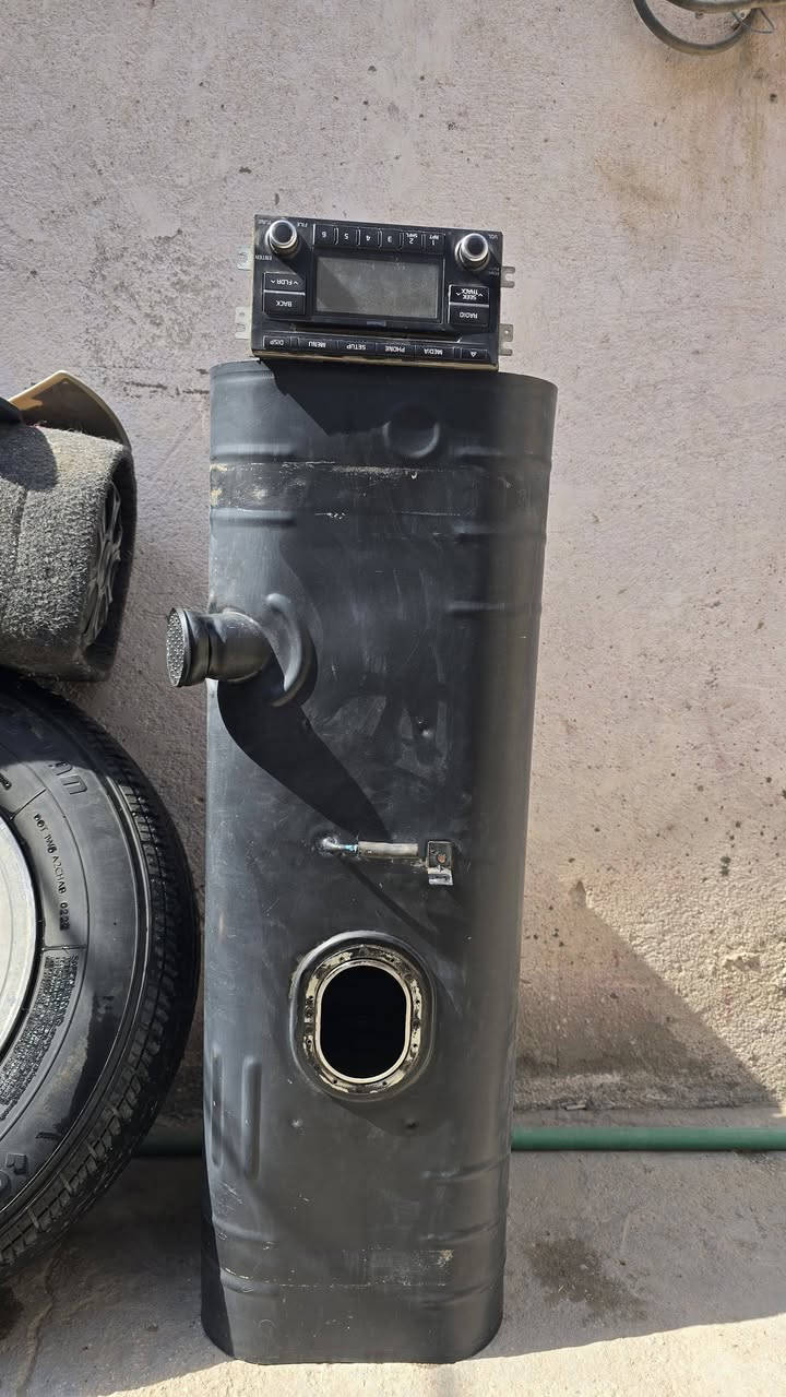 السلام عليكم تانكي ومسجل كيا٢٠٢٠
سبير ويل كب مرايا تحيه مضخم صوت كلهن للبيع 
تواصل خاص او ***********
