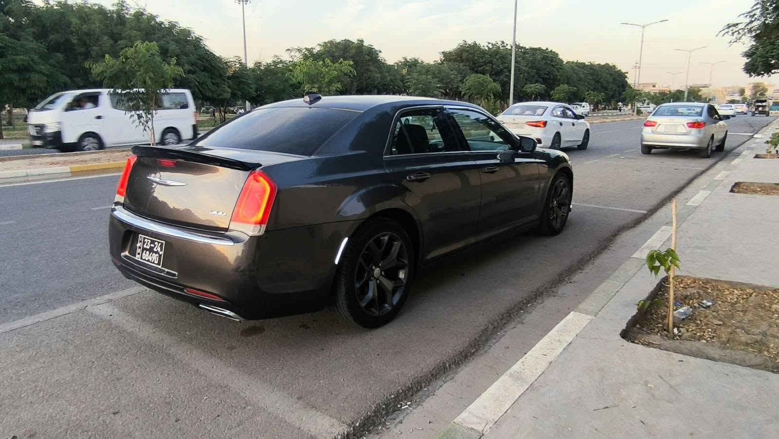 كرايسلر 300 • ٣.٦V6 • ٢٠١٧