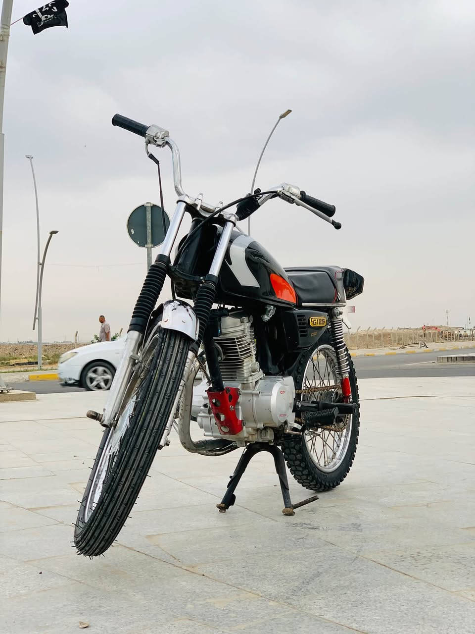 تايكر • ٢٣ • نضيفه