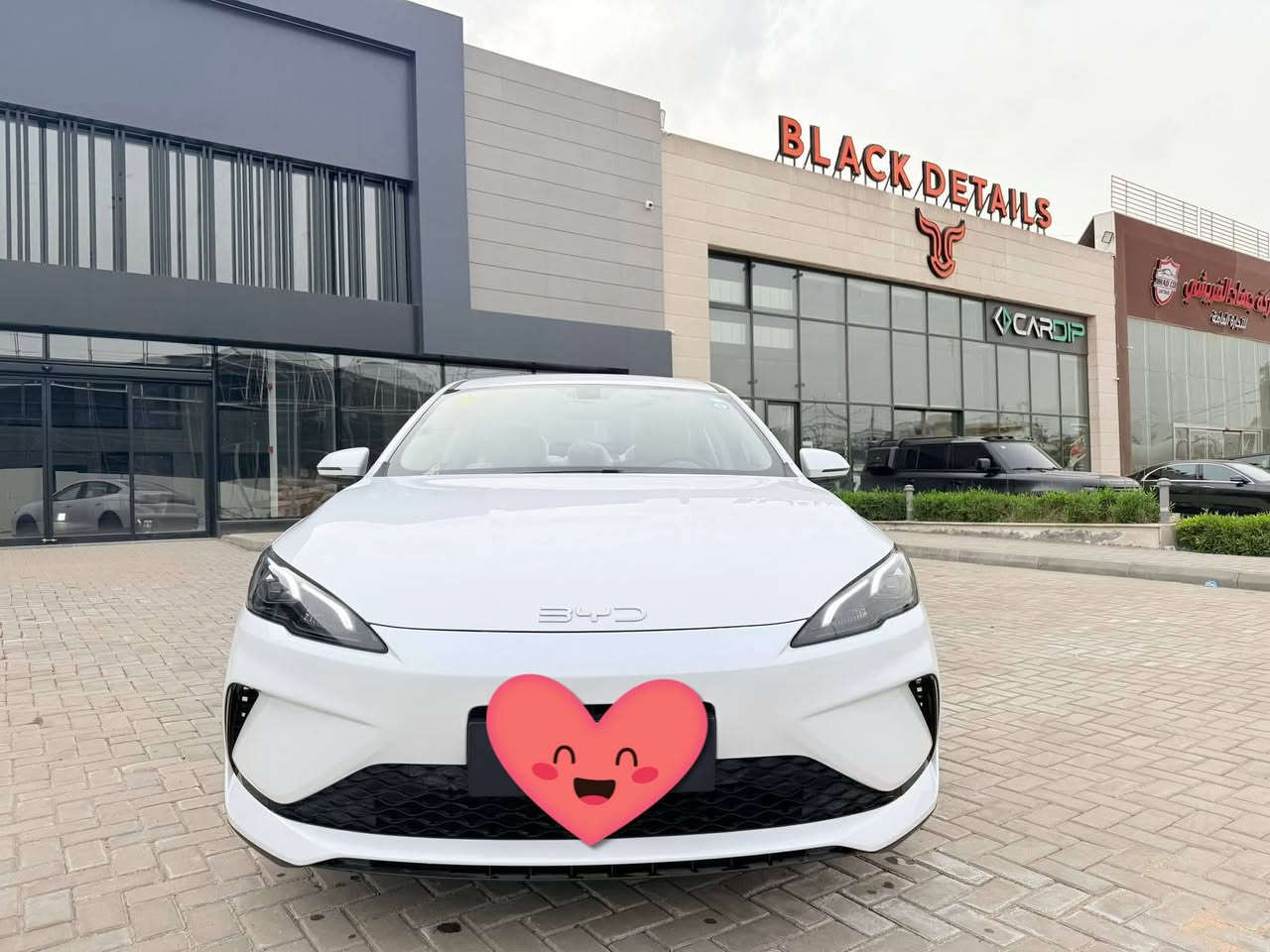 بي واي دي سيل 05 2025
للبيع  ماشيه ٢٢ كيلو   ٦٠٠٠كيلو على الكهرباء و ١٥٠٠٠على البانزين  السياره مرقمه وجاهزه بغداد باسمي وكامله اي نقص مابيه السيارة كفاله عامة على وضع الشركة  مكان السياره الناصريه الشطره 
***********
