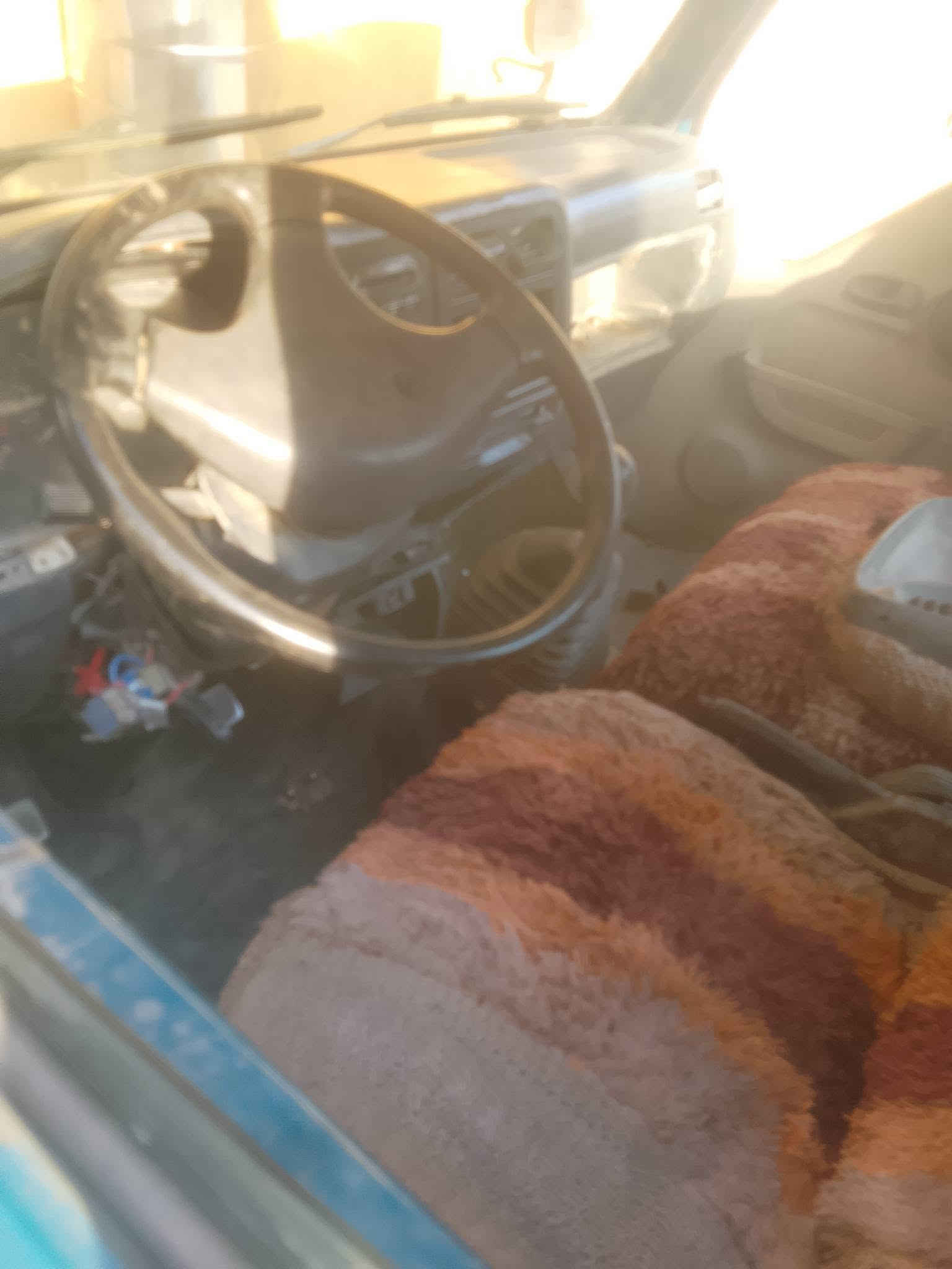 فونتيره لبيع حديده عله لوضعيه هاي مكينه كايمه طالع لبستم من صفحه صدر كير تايرات اكسن مكفولات سعر 13 بدي مابيهه قلابه سياره عنوان بغداد ***********
