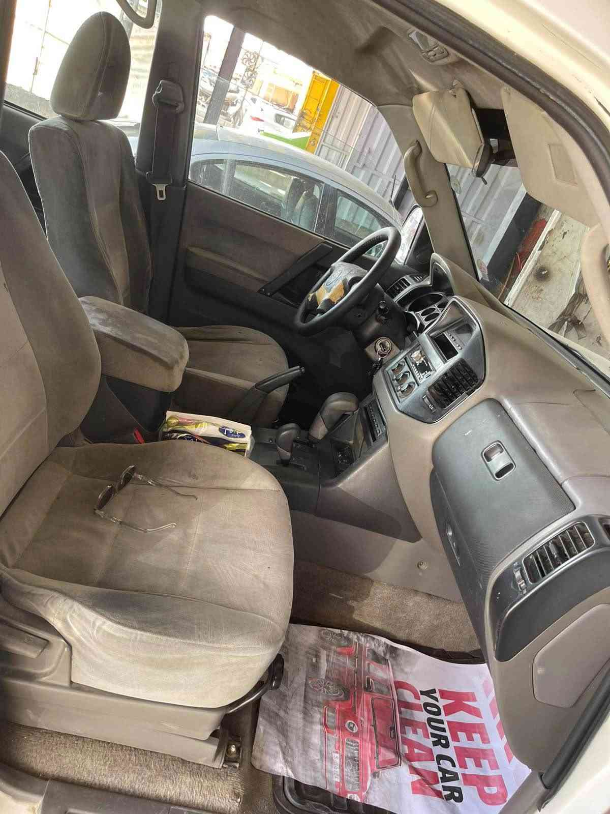 باجيرو ٢٠٠١
گير مكينه شرط
حجم ٣.٥ گير ٥ نمر
تبريد شغال ثلج
تايرات جديده 
حدادية امامية خلفية جديدة 
سنوية ٢٠٢٧ شهر ال ١١
كهربائيات كلها شغاله
سيارة جاهزة و مابيها اي نقص
تحويل وكالة شرط
سيارة بيها قطع صبغ ابيع حزام بدون ضربه
سعر ٦٧ ومجال
مكان السيارة اربيل
*********** دهوك, العراق
