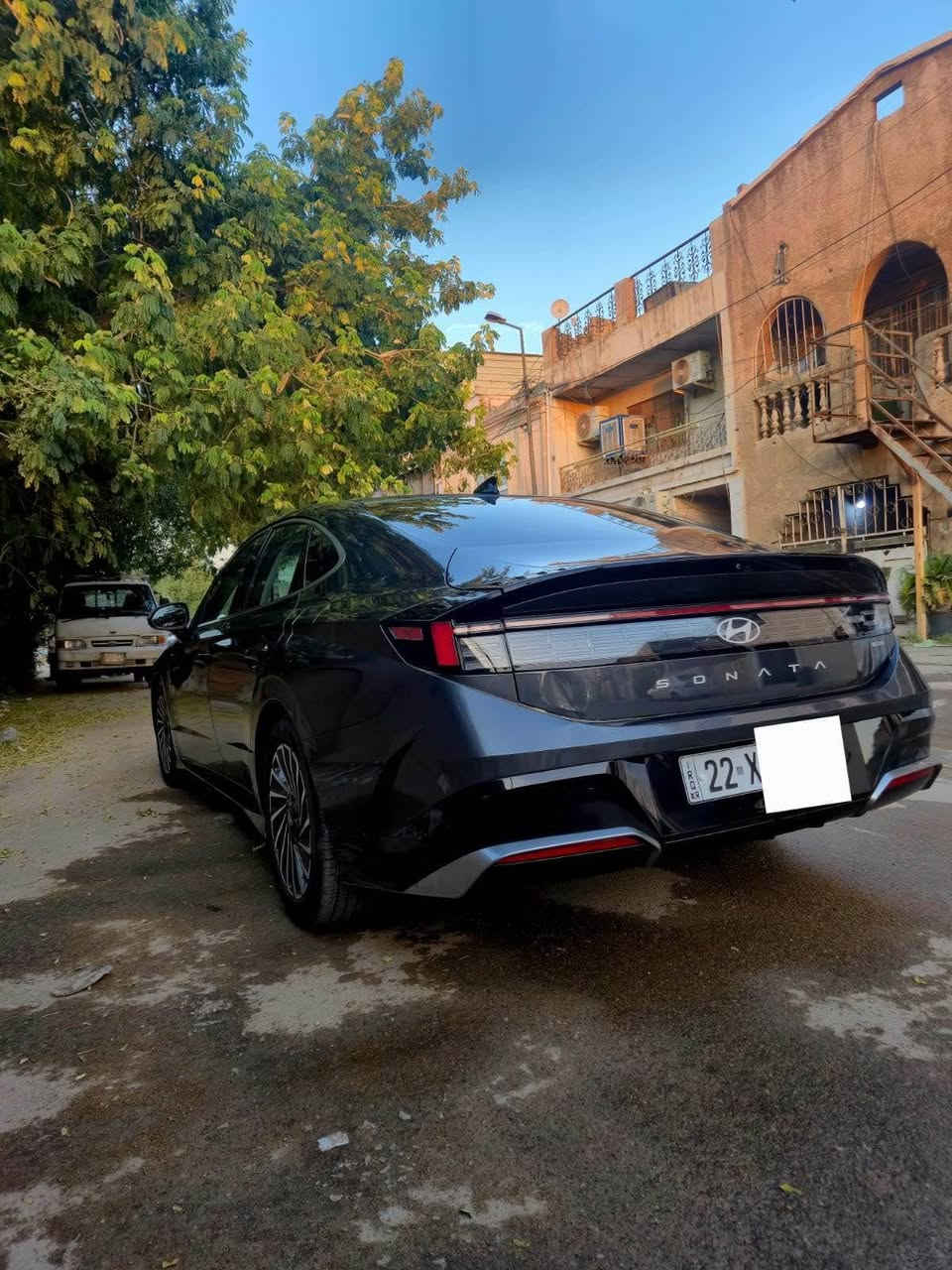 سوناتا هايبرد موديل 2024  🔴

مكينة 2.000 

‏HYUNDAI  hybrid SONATA 2024 

🔴. حادثها فقط بابتين وحدة بارد وحدة صبغ كما موضح بلصوره  

جميع الايرباكات سليمة عدا البردة اليمين فقط

شواصي لغود مكفولة عالفحص ابيع  

🔴بدون ايرباكات

🔴سياره رقم اربيل  تحويل مباشر

🔴ماشيه  23 الاف ميل 

مكينة 2.000 طيااررره 🚀🚀

مواصفات راح اذكرهن 

بصمة دخول ذكي  

شاشة ع طول الدشبول 

تحكم ستيرن 

رادار امامي معا تحديد مسافة سيارة كدامك 

رادار خلفي 

رادار جانبي 

اوتو ستوب خلفي 

اوتو ستوب امامي 

شفتات ستيرن 

كشنات كهرباء وفول ايرباك 

كشنات تدفئه 

كير تعليك 

شحن لاسلكي 

حساس فتح جنطة الخلفية 

نظام خروج عن المسار 

نظام قيادة ذاتيه 

تبريد منفصل قطعتين امامي 

جامات اوتو 

نظام اوتو هولد مال ازدحامات 

هندبريك بصمة 

انظمة قياده سبورت ونورمات وكمفورت  وايكو 

كاربلي يدعم كافة الانظمة الهاتف 

كامرة خلفية دوارة

بجم زنون 

لد ع طول البجم 

لايتات اوتو 

نقط عمياء 

مراية داخليه تعتيم تلقائي 

شاشة تبريد تحكم كله لمس 

🔴مكانها بغداد الاعظمية 

صور الحادث موجوده بالمنشور 

🔴رقم الهاتف :*********** بغداد, العراق
