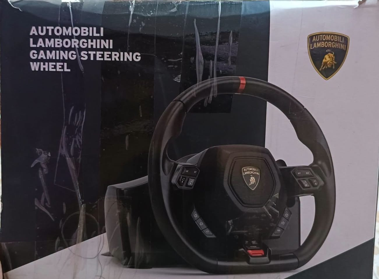 السلام عليكم 

دركسون ألعاب لامبوركيني الأصلي 
الدركسون نضيف وبعدة بالباكيت 
يشتغل على الـ PC يشتغل على البلايستيشن 4 و 5 (PS4 / PS5)
مواصفاته باختصار:تصميم رياضي مرخص من شركة لامبوركيني.
زاوية دوران 270 درجة سريعة بالاستجابة
.بيه ميزة الاهتزاز يعني تفاعلي 
.يجي وياه الدواسات مالته (بنزين وبريك) كاملة.بيه مبدلات سرعة شفتات بدال كير خارجي
 المكاني نجف 
السعر 65 الف وبي مجال كلش قليل 
تواصل 
***********

