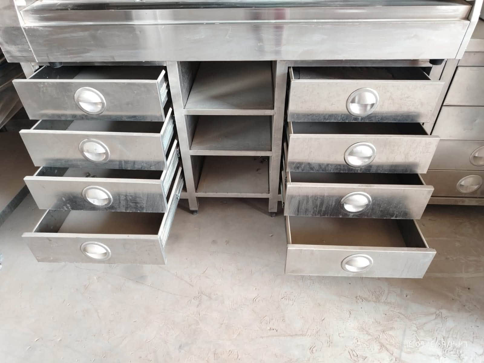 غراض مطعم ماكين و ادوات اكثرهن ايطاليات المكان بغداد للتواصل على الخاص او وتساب ***********

نص مكتوب في الصور:
- ١٤:٣٦ ١٤/٠٩/٢٠٢٦
- ١٤:٥٠ ١٤/٠٩/٢٠٢٦
- ١٤:٢١ ١٤/٠٩/٢٠٢٦
- ١٤:٥٨ ١٤/٠٩/٢٠٢٦
- ١٨:٥٩ ١٤٠٤/٠٩/٢٦
- ١٤:٠٩ ١٤/٠٩/٢٠٢٦