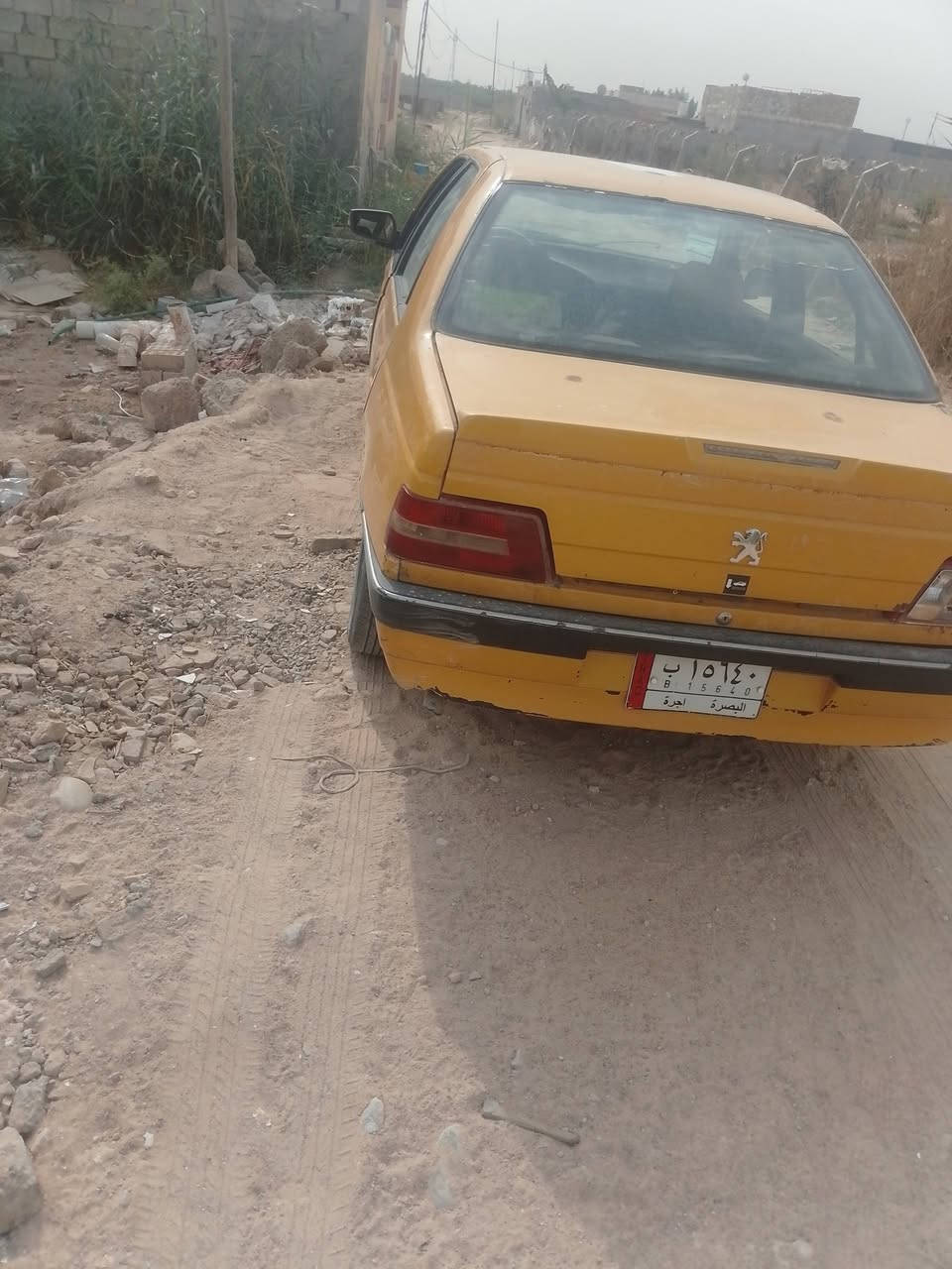 بيجو ٤٠٥ • ٢٠١٢ • رقم بصره