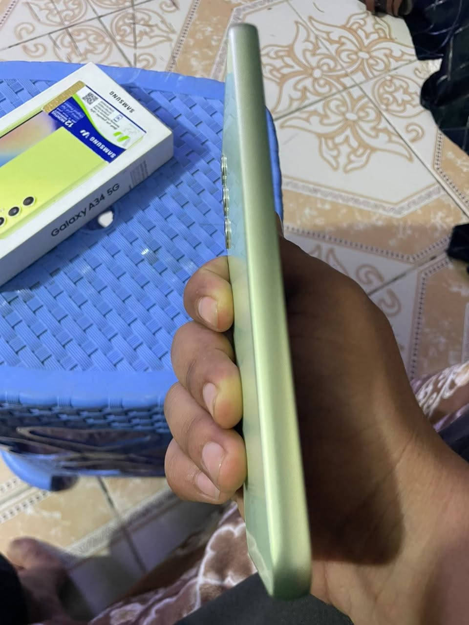 موبايل سامسونك A34 G5 ويا كارتون فقط  ذكره ١٢٨ موبايل اخو جديد
