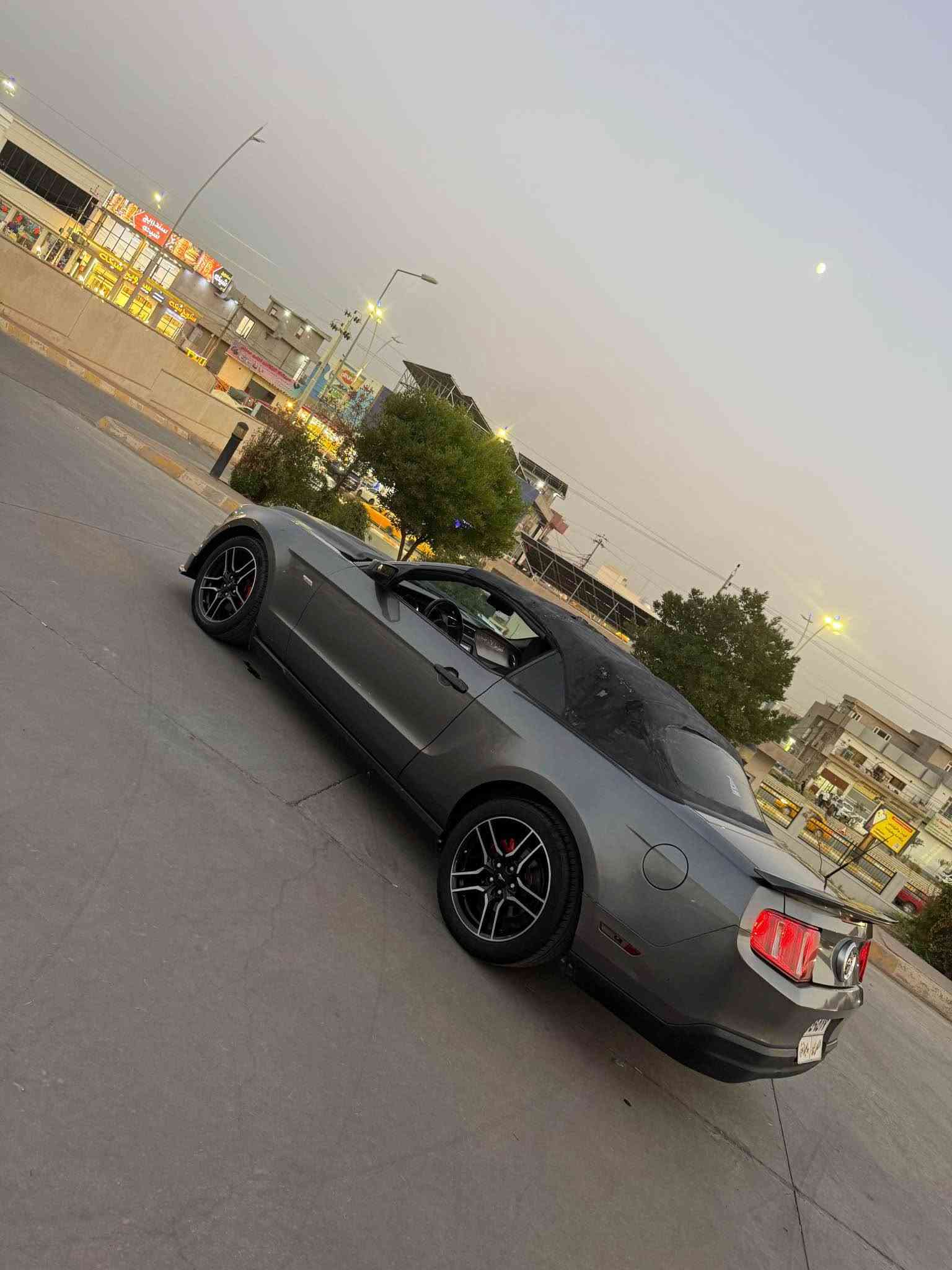 سلام عليكم فورد موستانج بيها قطعتين صبغ شعر مناسب بيها مجال رقم موبايل*********** /*********** كركوك, العراق
