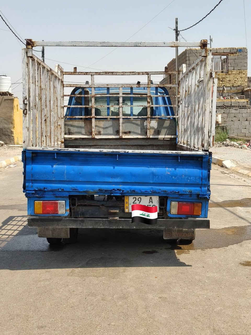 السلام عليكم كيه للبيع موديل 94 جاهزه مكينه كير اكسن شاصي رقم شاصي باور حداديه جديده
ب اسمي رقم واسط هزه جديده رقم انكليزي  
عنوان واسط قضاء الحي 
السعر 37وبيه مجال قليل 
***********
