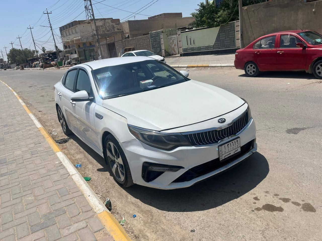 سلام عليكم  اكو سياره اوبتيمه البيع الون ابيض مواصفات اس فول امريكي المكان الرميثه  مراوس عدي موديل 2019
 ***********
