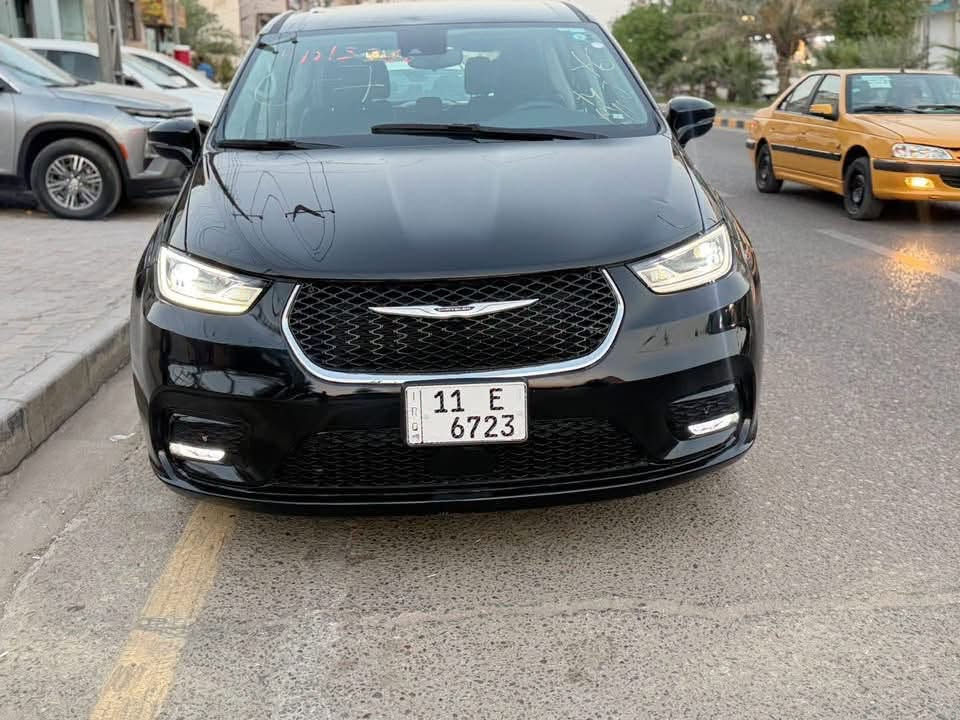 2024 للاستفسار ***********
جاملغ وبنيد بدون دواخل 

باسفيكة رقم بغداد شهداء 
• محرك 3600 
• لون اسود

• تبريد 3 قطع
• ابواب كهرباء
• صندوق كهرباء 
• كشنات سياحي
• تحكم ستيرن جهتين
• شاشة 
• كير ماوس 
• تشغيل بصمة 
• ٥ ابواب بصمة 
• نظام car play واندرويد اوتو
• سايد بريك دكمة
• توقف ذاتي 
• منافذ تايب سي

•  منافذ USB
• رادار امامي خلفي 
•
السيارة كاملة وجديدة جدا

 محرك وكير وصدر بشرط كفالة

نص مكتوب في الصور:
- 742 750