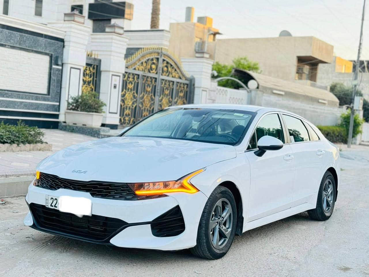 بيع مستعجل
كي فايف 2021ابيض  

حادثهه بنيد فقط والباب مفتوح
السعر 128$
هاتف / ***********

السيارة فول مواصفات عدة الفتحة
السيارة كشنات كهرباء 
تحكمات ستيرن كاملة 
كشنات تدفئة وتبريد 
محرك  GDI2000
السيارة محرك مكفول 
كير مكفول 
صدر جديد 
السيارة ماشية 70 الف حقيقي 
رقم اربيل انكليزي باسمي سنوية لل 31
