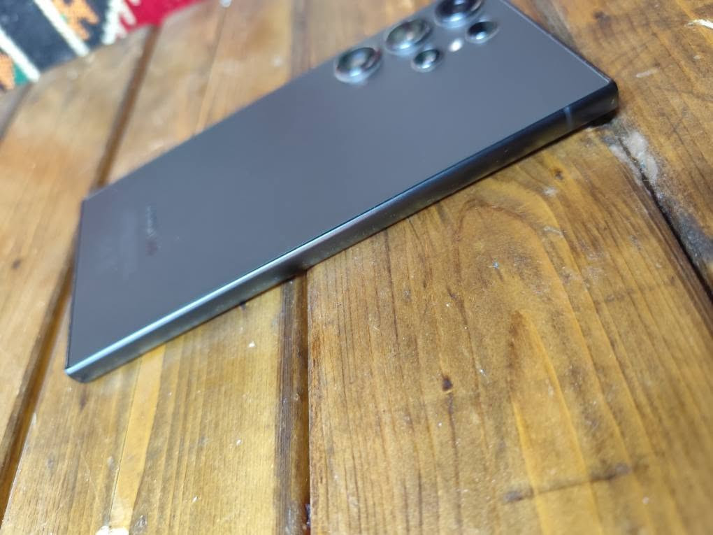 galaxy s24 ultra 
تەنها ماکو پیسی کەڤەری گرتوە 
باقی زەمان و نەکراوە 
تەنها ٥٤٠ دۆلار قوفل 
٢٥٦ رام ١٢
جیبال 
بێ ئەشیا
فول
camera 100x 
pubg 120 fps
snapdragon 8 gen 3 
شوێن هەولێر گەیاندن هەیە 
*********** أربيل, العراق
