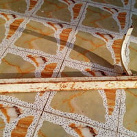 للبيع • قطع غيار