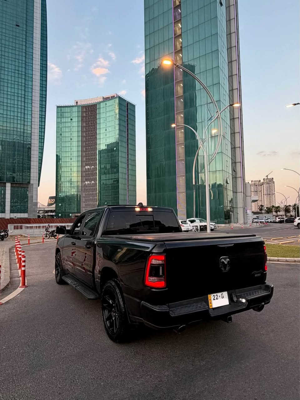 دوج رام سبورت 2022 RAM SPORT 🔥
فول مواصفات بدون حادث السيارة 👌🏻
بنيد مبدل بلادي وباب البدي مبدل بلادي بدون صبغ بدون حادث مكانين صغار pdr
هزه سنوية رقم كله جديد مكانها اربيل💯
بیها موافقة کتاب جام اسود %80 
بشرط وکالة و تحويل مباشر ✅

*********** واتساب📲 أربيل, العراق
