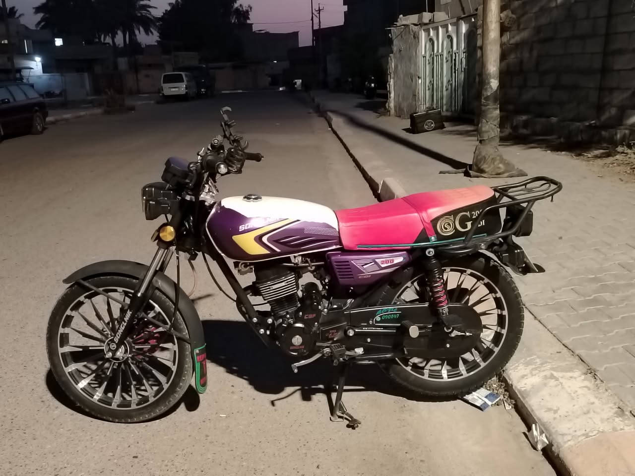 سلام عليكم
للبيع فقط
دراجه سيفان ٢٠٢٦ دراجه أخت الجديده بعدها على وظع الشركه اي نقص ما بيها ماشيه ٦ الف حقيقي  
مكاني قظاء المنصورية دلي عباس
شراي اتصل ***********
